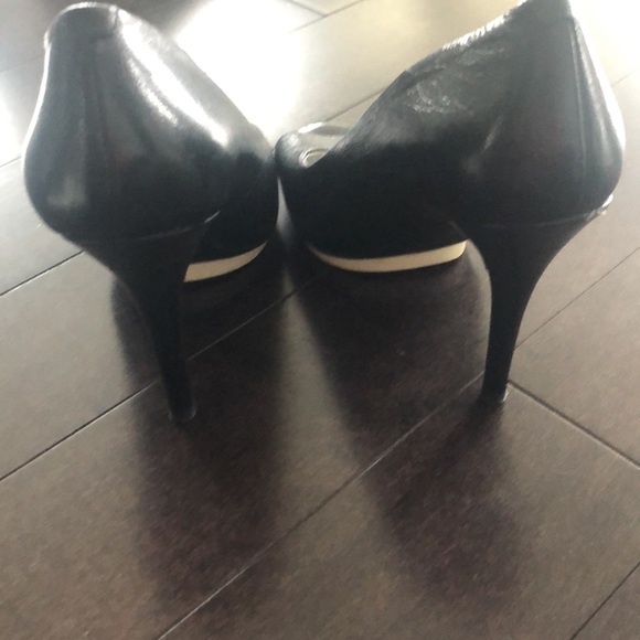 Black peep toe heels with white platform - Picture 6 of 9